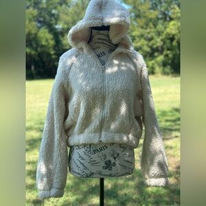 NWOT: Wild Fable Cream Teddy Jacket